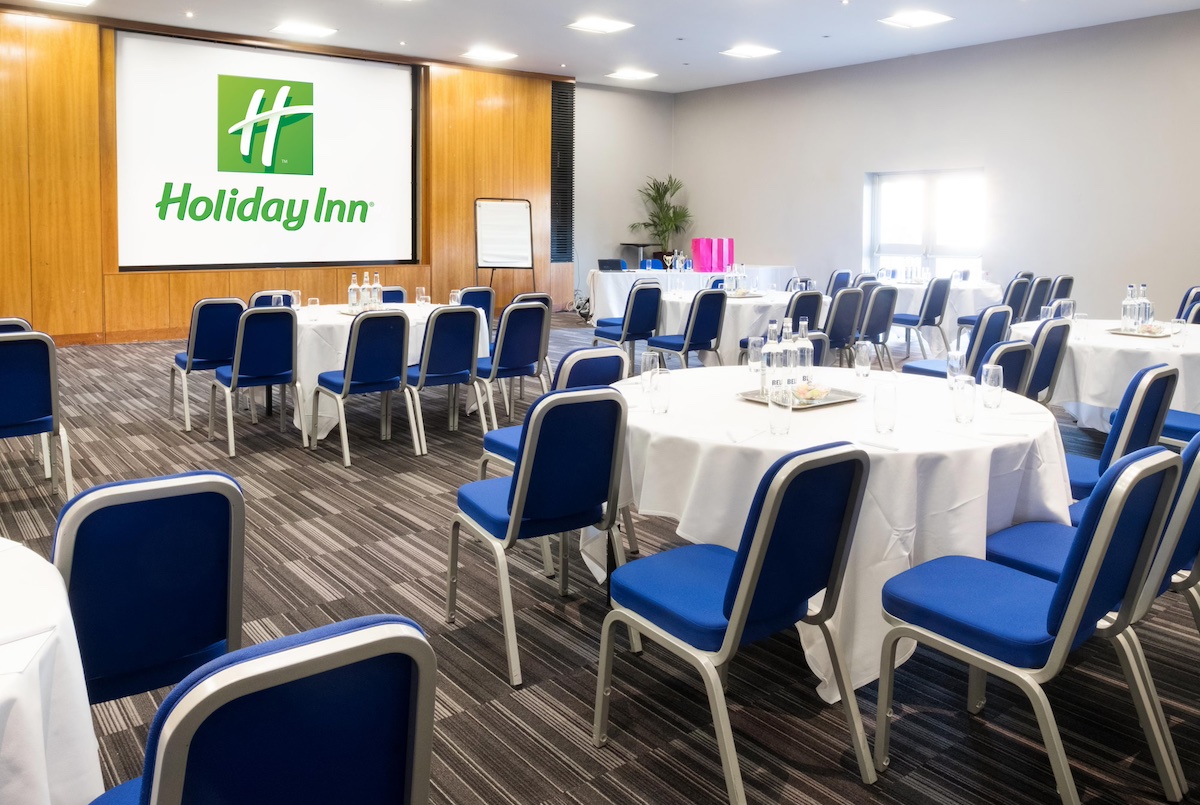 Corporate Comfort: Elevate Your Business Trip at Holiday Inn Coventry M6 Jct 2 Image